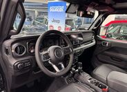 Jeep Wrangler 13