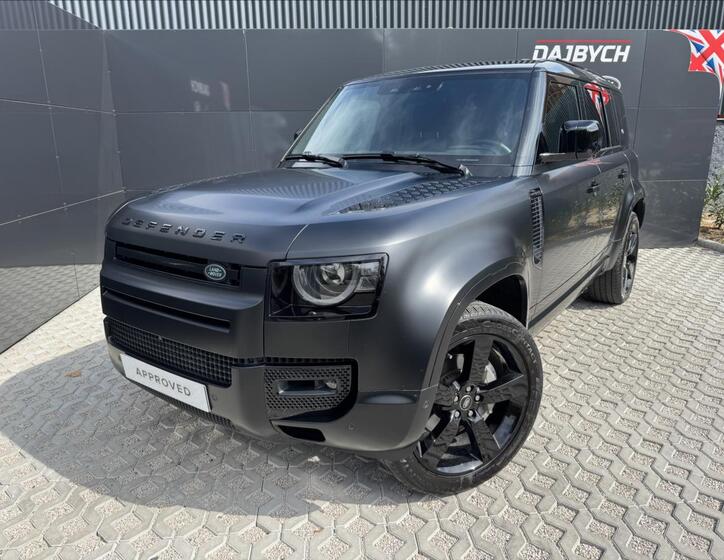 Land Rover Defender 1