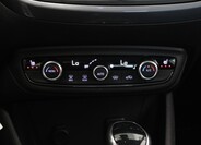 Opel Crossland X 13