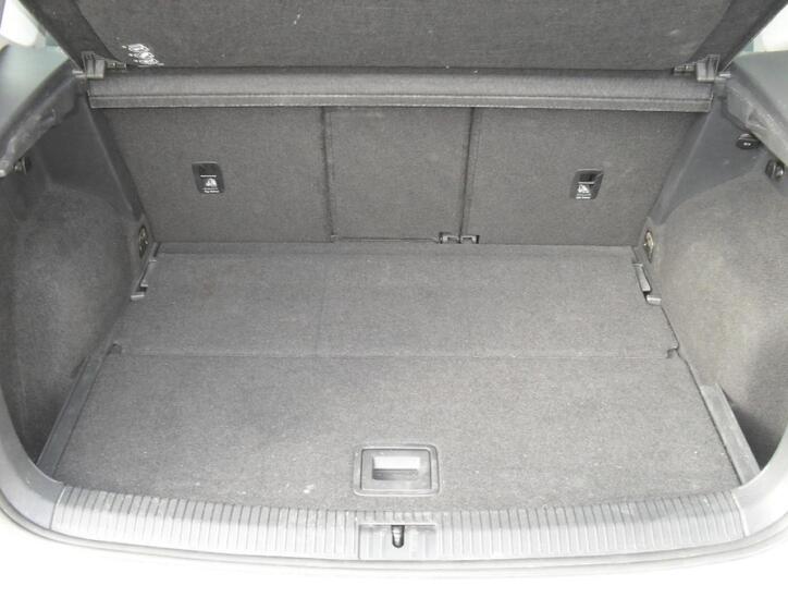 Volkswagen Golf Sportsvan 16
