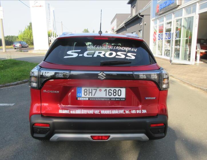Suzuki S-Cross 4