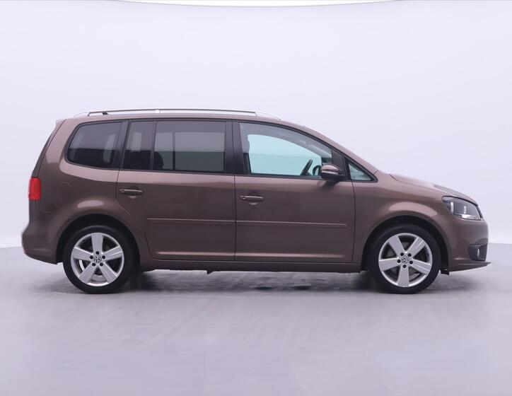 Volkswagen Touran 8