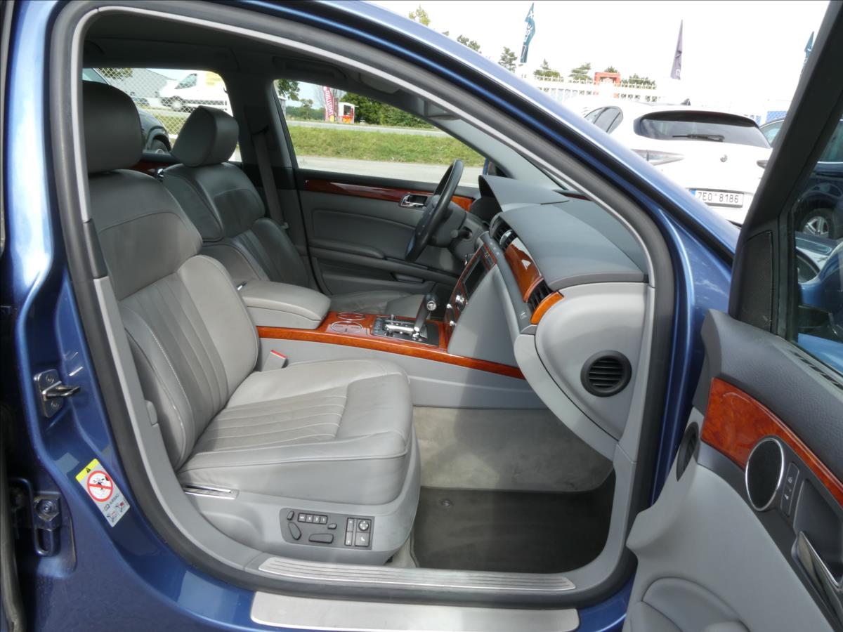 Volkswagen Phaeton