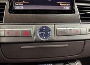 Audi A8 26