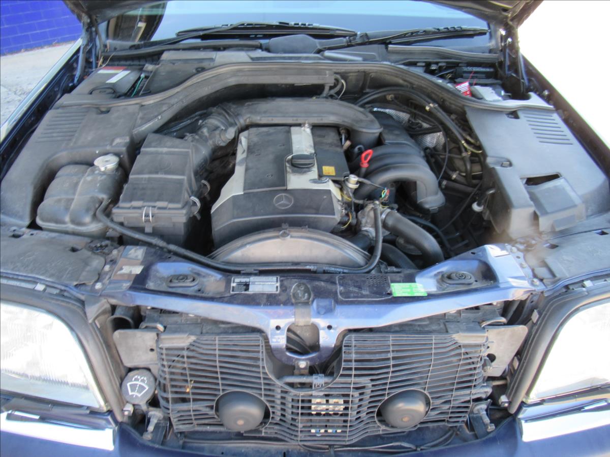 Mercedes-Benz 140