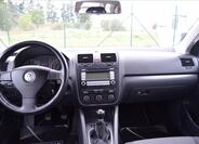Volkswagen Golf 47