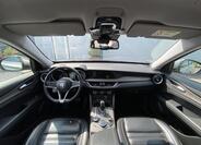 Alfa Romeo Stelvio 13
