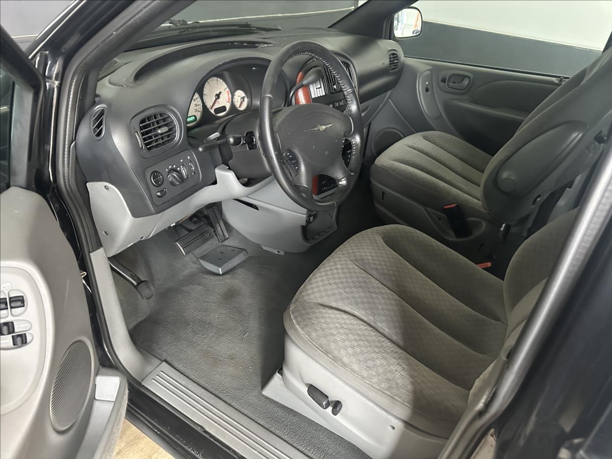 Chrysler Voyager