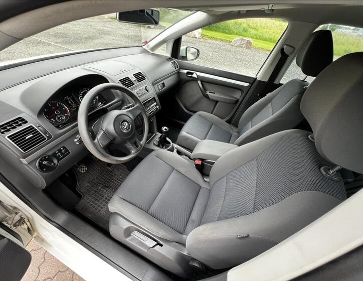 Volkswagen Touran 18