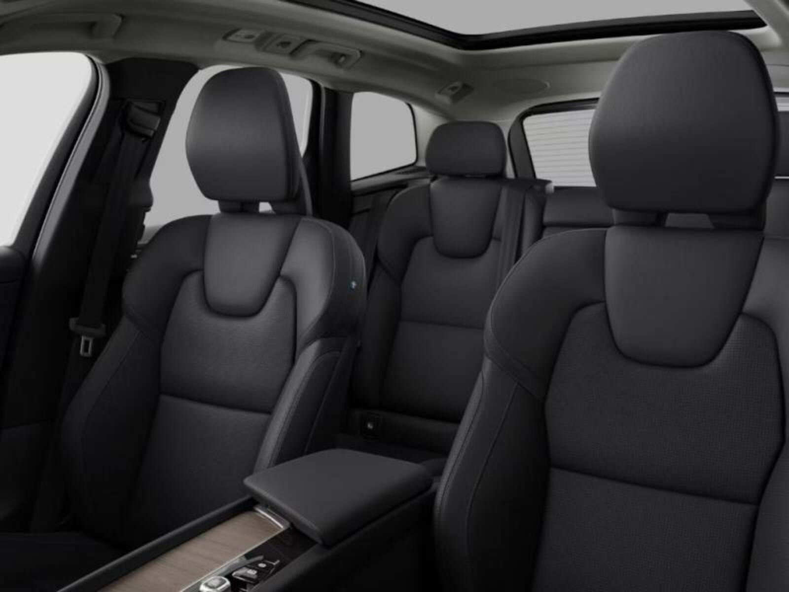 Volvo XC60 11