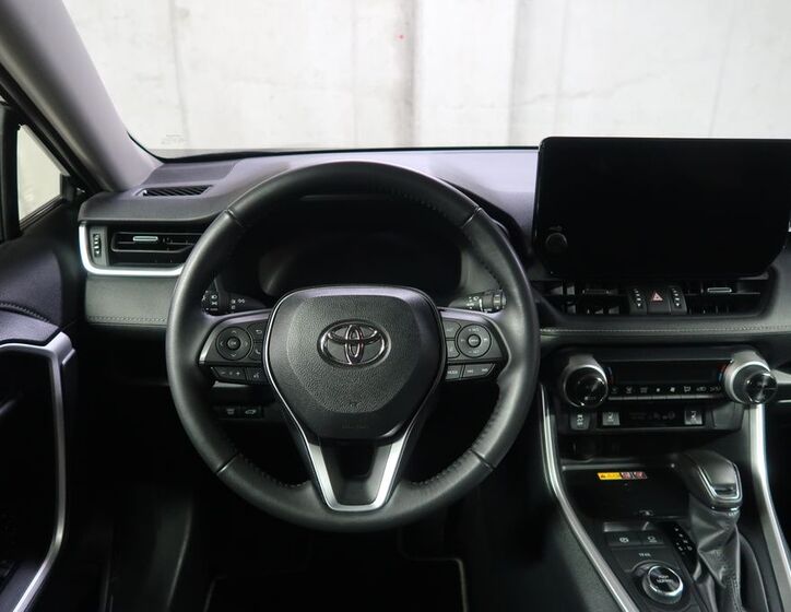 Toyota RAV4 16