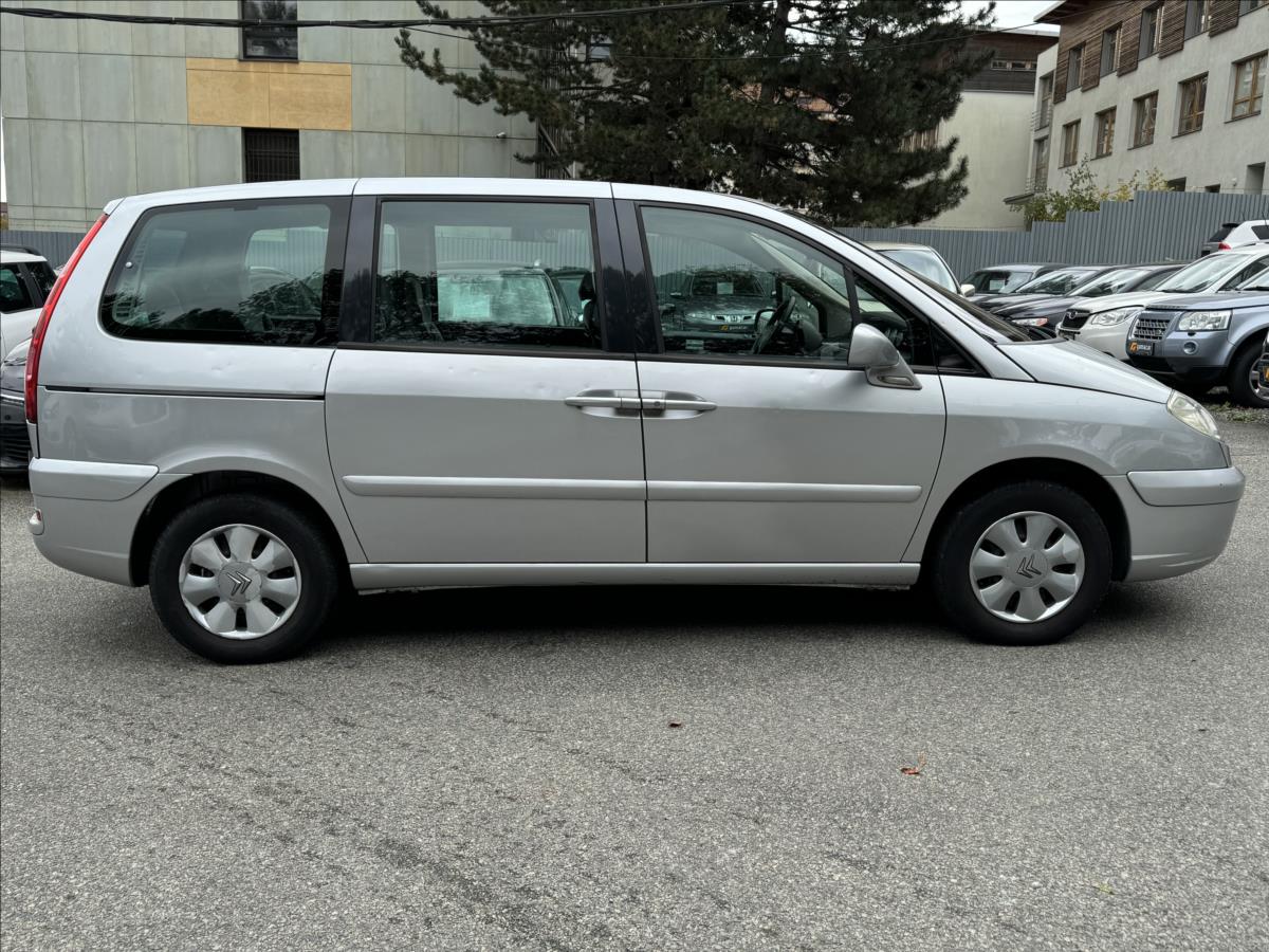 Citroën C8