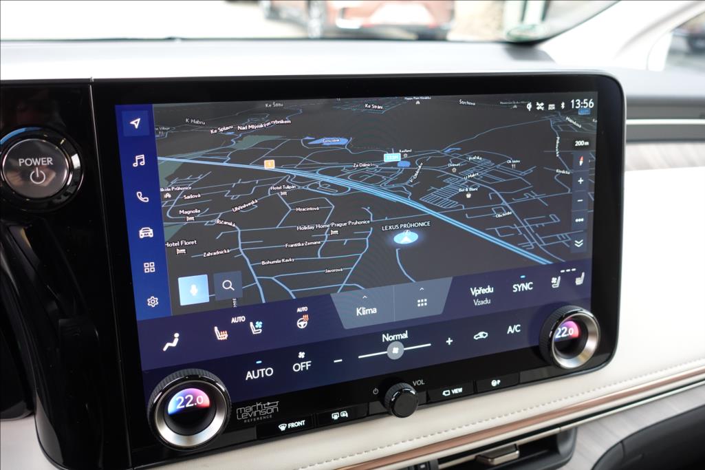 Lexus LM 350h