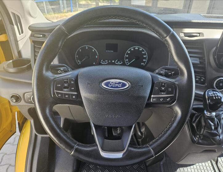 Ford Transit 11