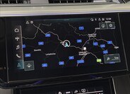 Audi e-tron 44