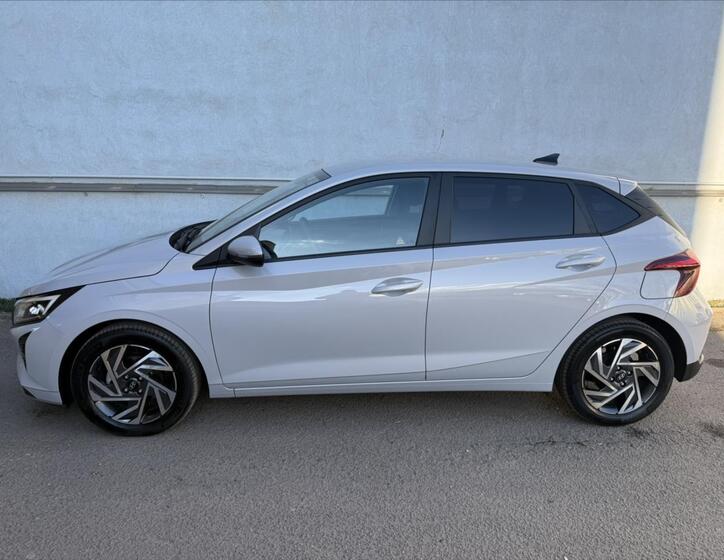 Hyundai i20 3