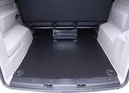 Volkswagen Caravelle 10