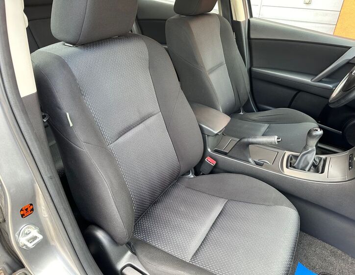 Mazda 3 17
