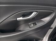Hyundai i30 18