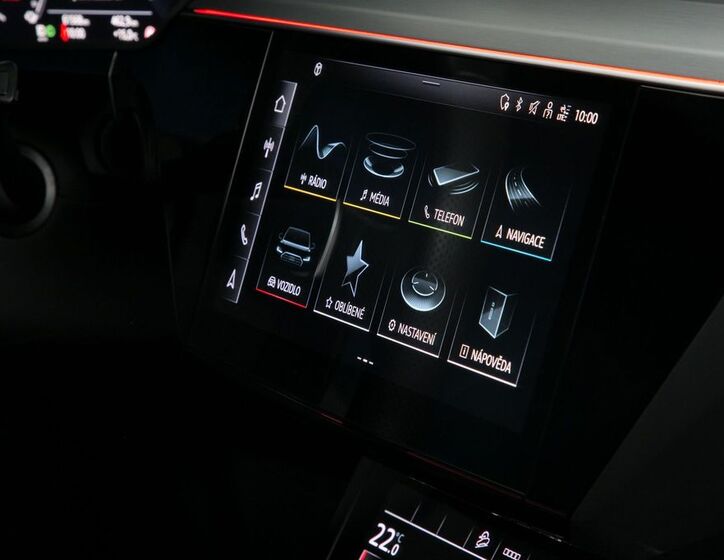 Audi e-tron 27