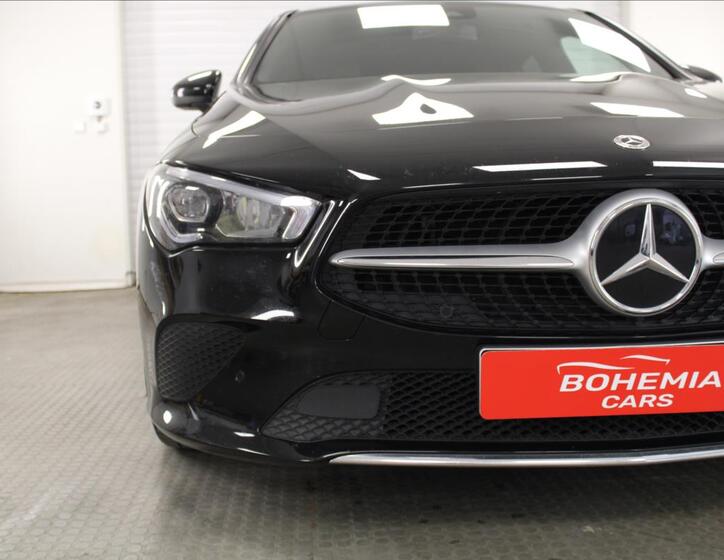 Mercedes-Benz CLA 8