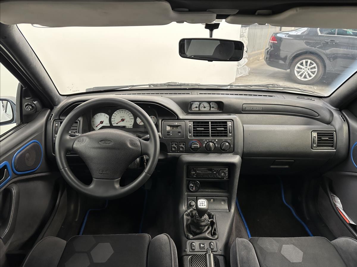 Ford Escort