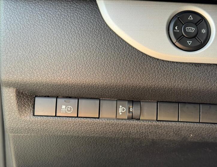 Toyota ProAce 17