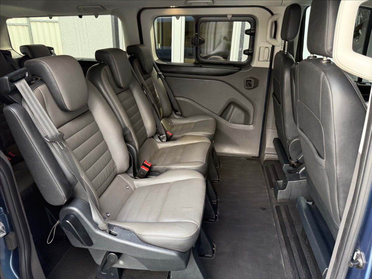 Ford Tourneo Custom