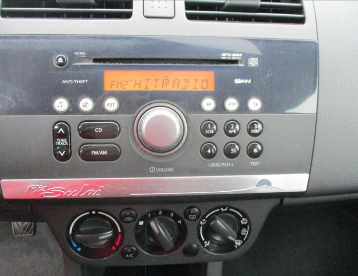 Suzuki Swift 14