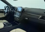 Mercedes-Benz GLS 13