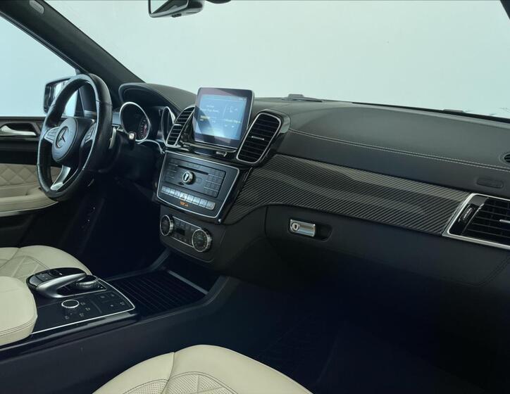 Mercedes-Benz GLS 13
