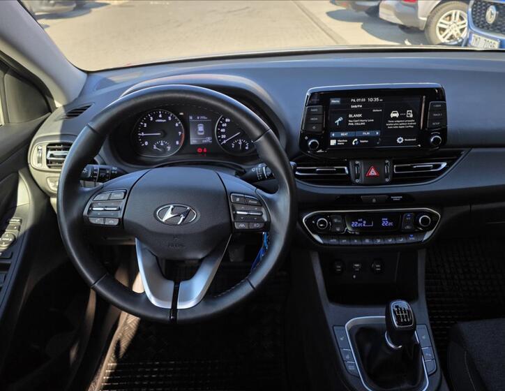 Hyundai i30 11
