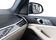 BMW X7 16