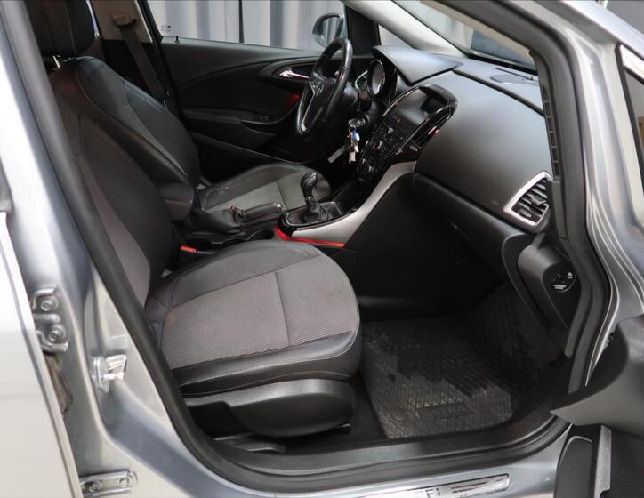Opel Astra 10