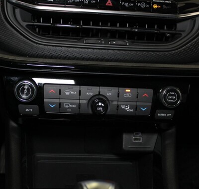 Jeep Compass 15