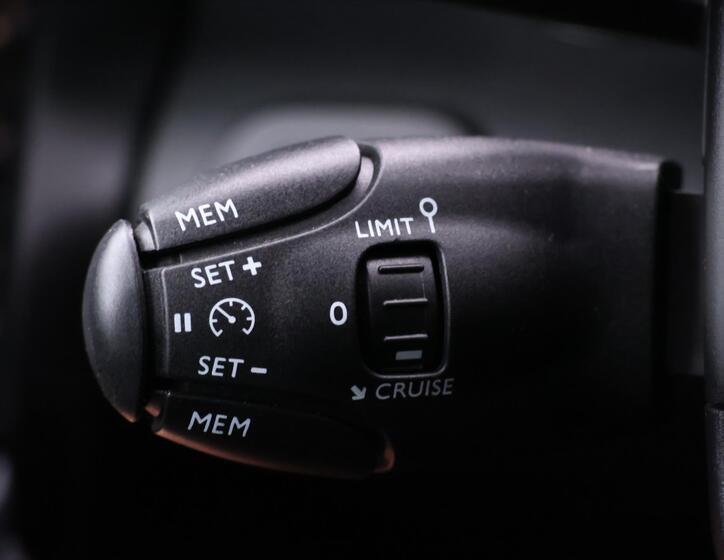 Peugeot Rifter 23