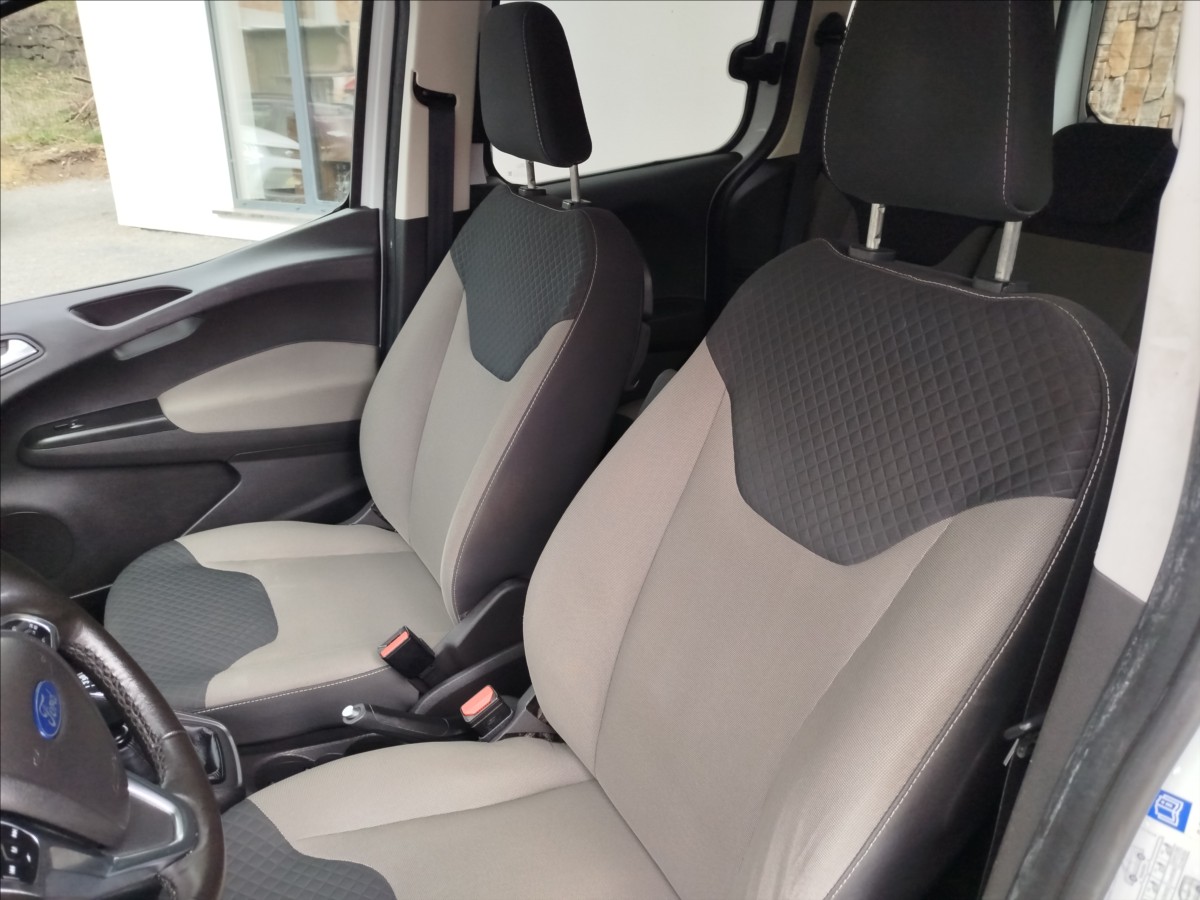 Ford Tourneo Courier