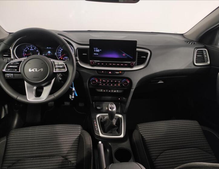 KIA Ceed 5