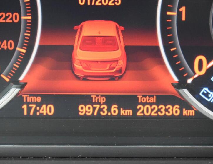 BMW Řada 5 33