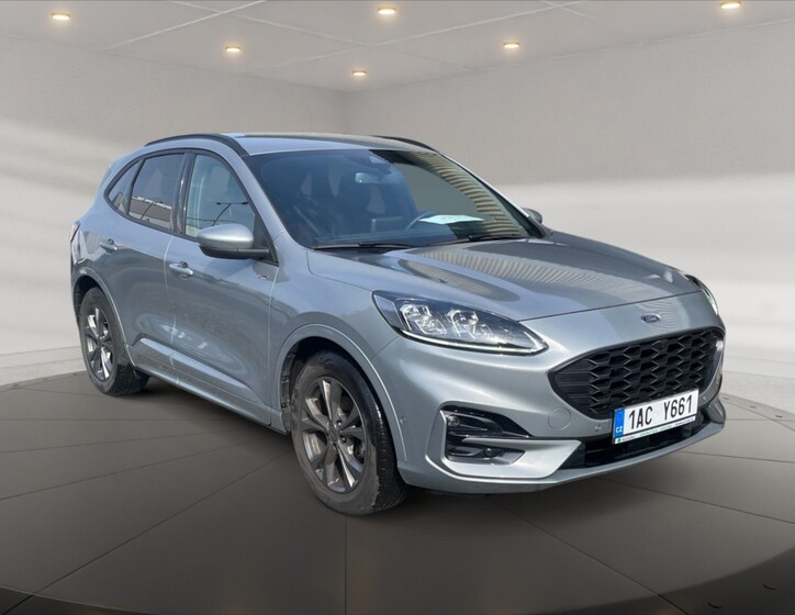 Ford Kuga 1