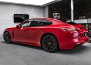 Porsche Panamera 7