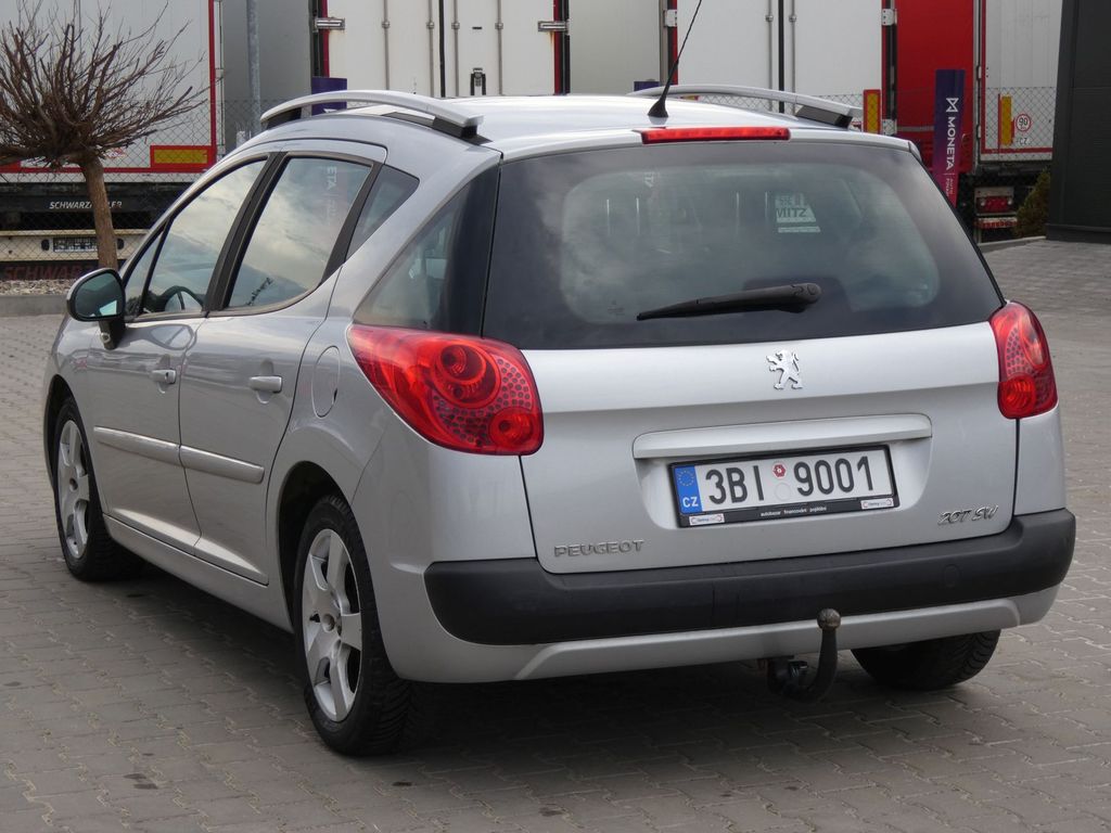 Peugeot 207