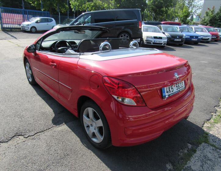 Peugeot 207 6