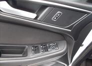 Ford Galaxy 24