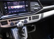 Volkswagen Multivan 19