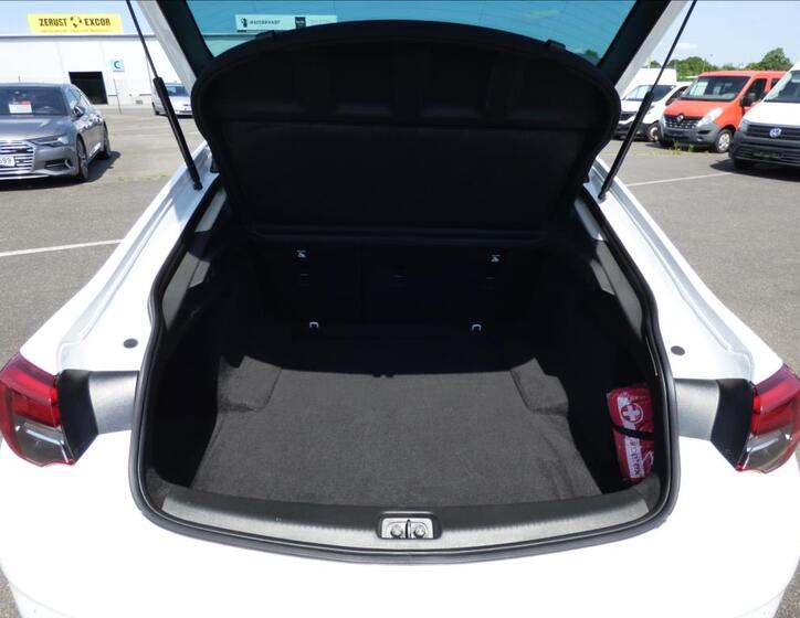 Opel Insignia 52
