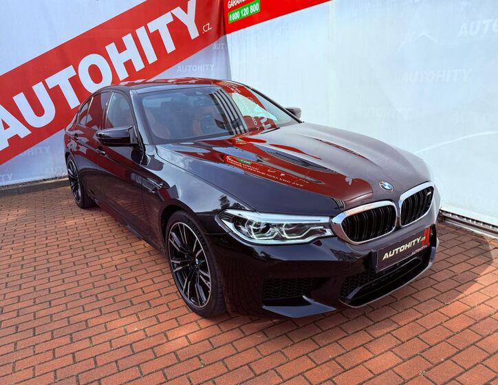 BMW M5 5