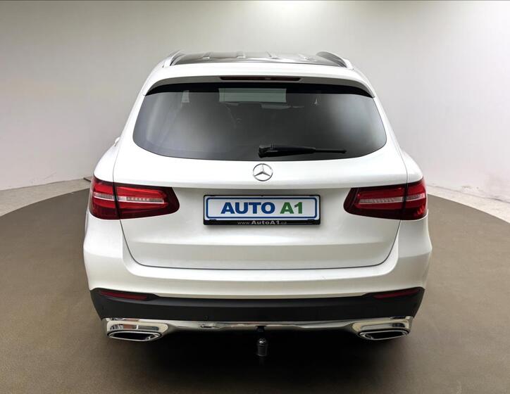 Mercedes-Benz GLC 5