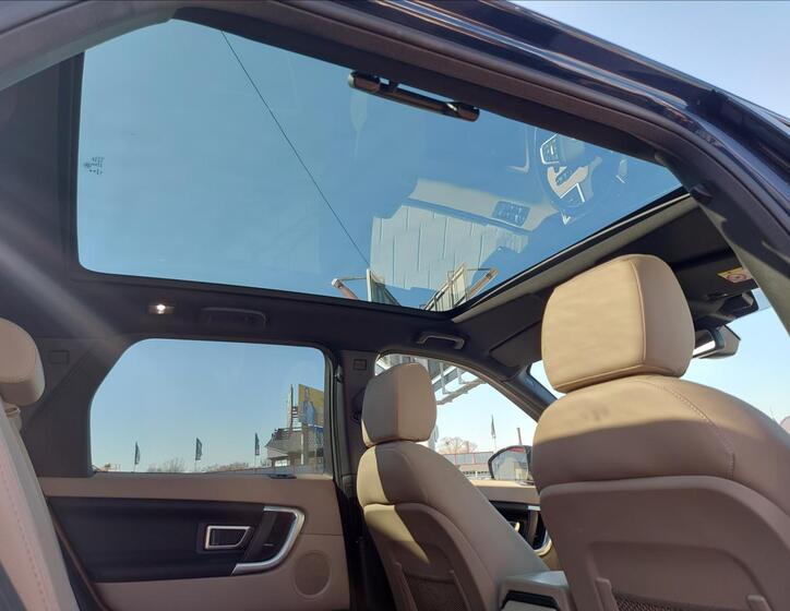 Land Rover Discovery Sport 22