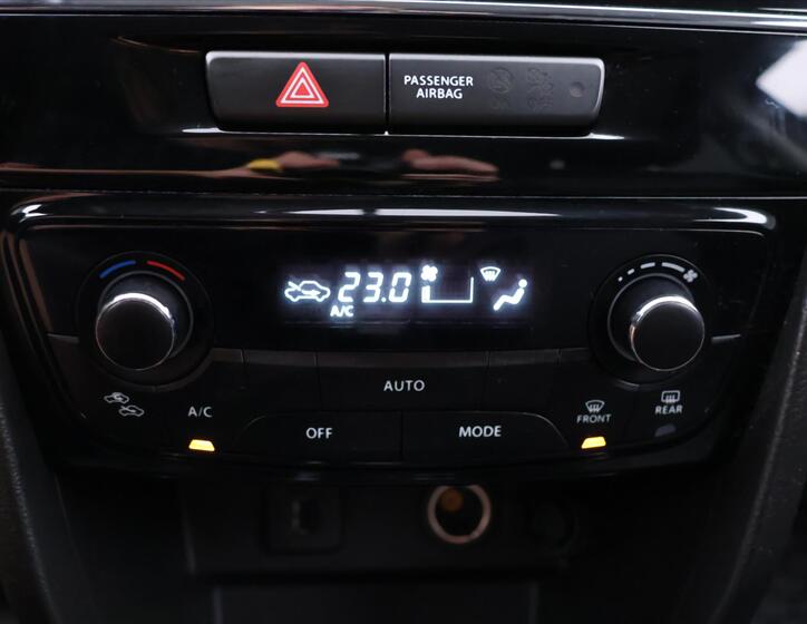 Suzuki Vitara 21